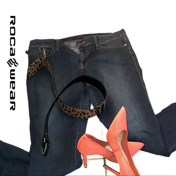 All Curves.➰No Brakes Rocawear Denim 👖💕 - Picture 2 of 3